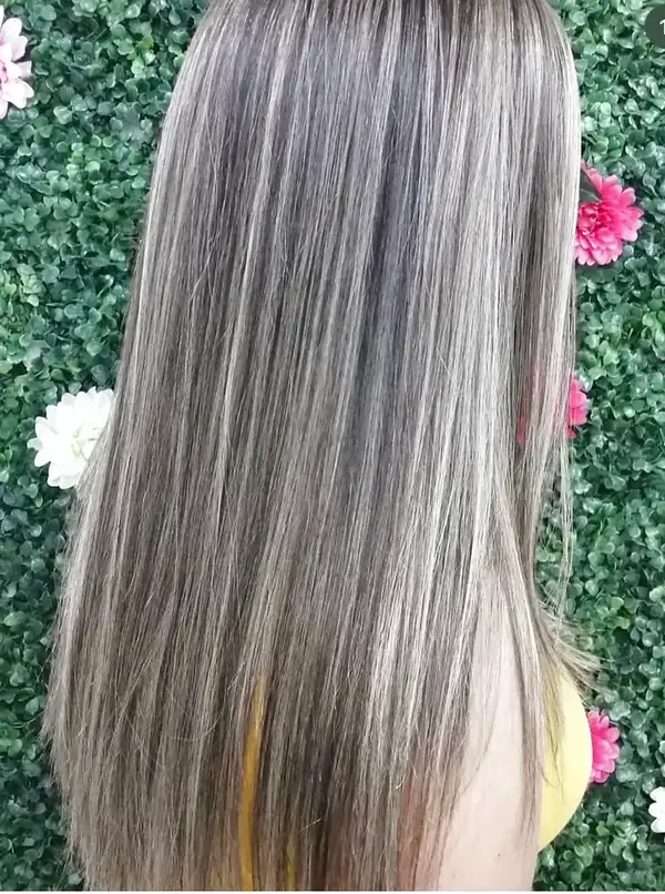 Babylights con reflejos naturales — Kaba Peluquería