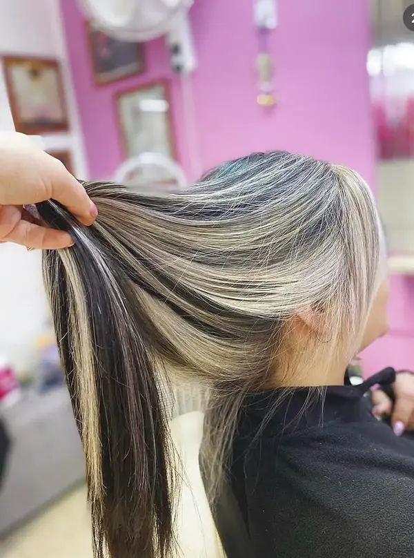 Contorno suave para enmarcar el rostro — Kaba Peluquería